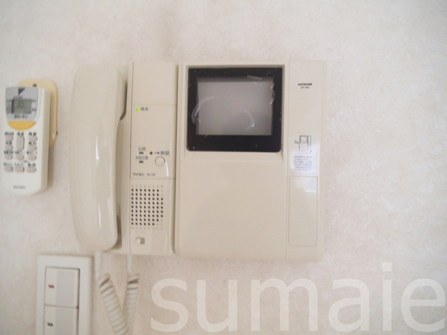 セキュリティ　モニタ付インターホン完備☆