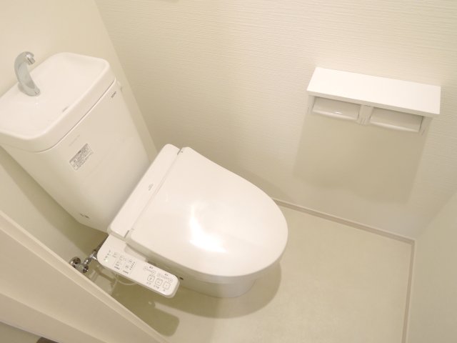 【ボンヌ・シャンスのトイレ】