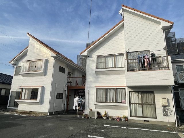 静岡県浜松市中央区西伝寺町（アパート）の賃貸物件の外観
