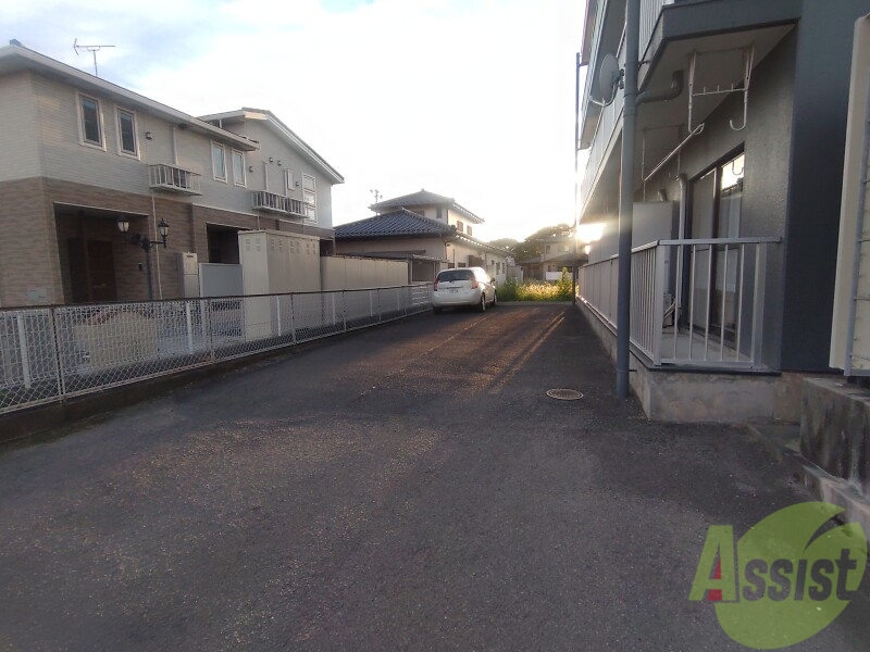 【岩沼市桜のマンションの駐車場】