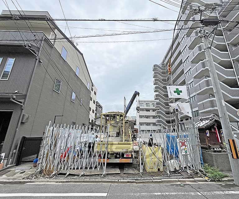 【京都市下京区永原町のマンションの建物外観】