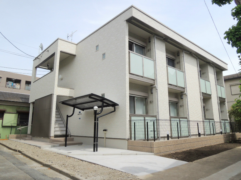 桜ルミナスの建物外観