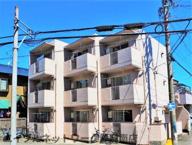 【静岡市駿河区小鹿のマンションの建物外観】