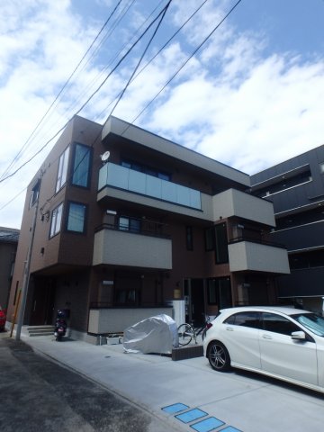 神奈川県川崎市川崎区小田２の賃貸アパートの外観