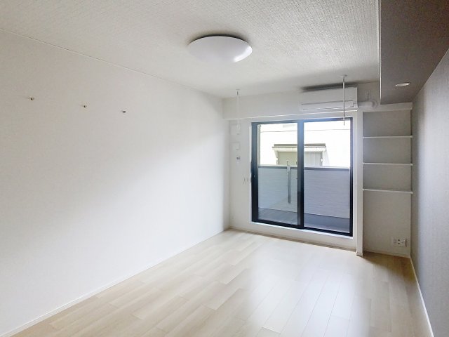 居室・リビング　2025年7月撮影※現況を優先します。