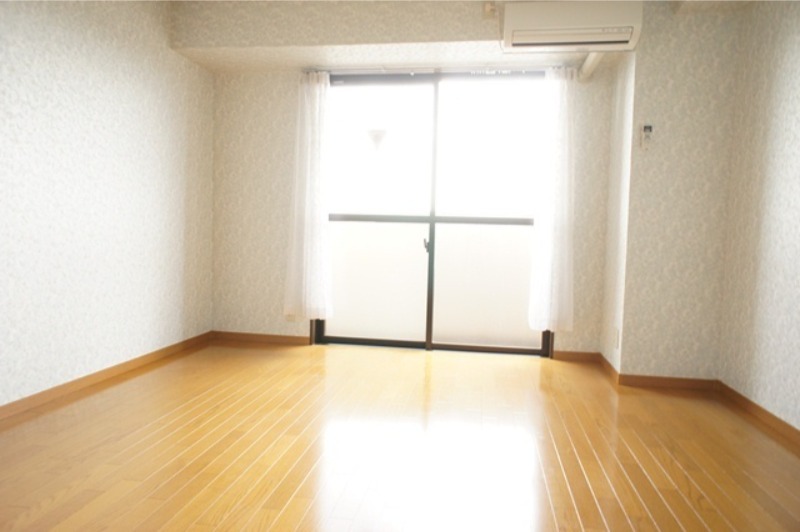 居室・リビング　図面と現状に相違がある場合には現状を優先