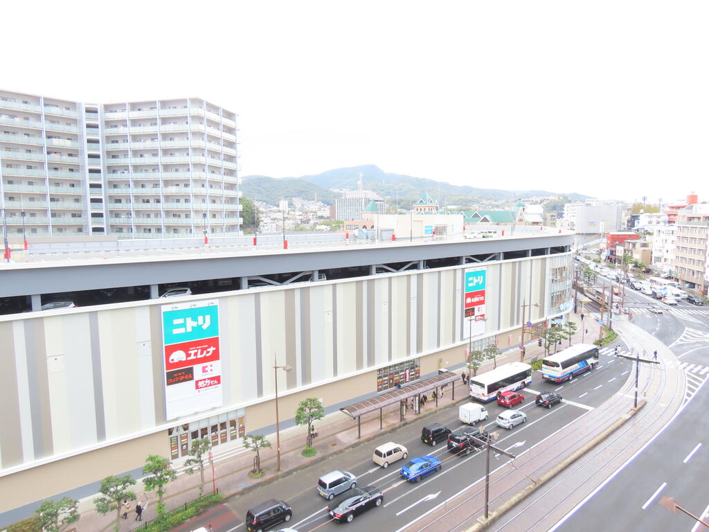 ショッピングセンター　プラっとモール（ショッピングセンター）まで1183m