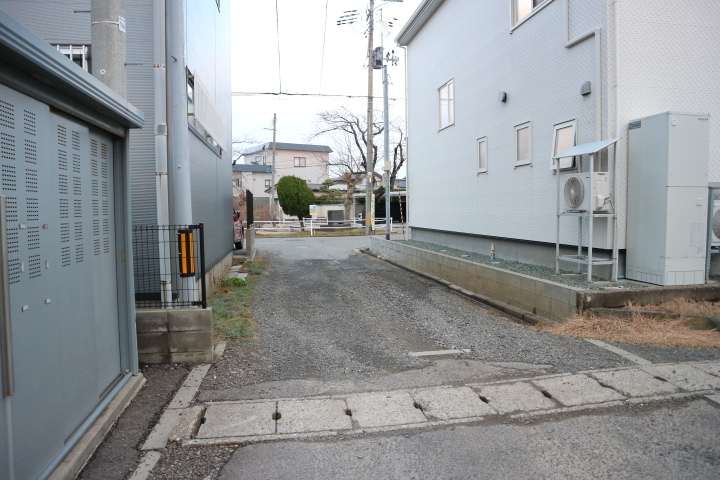 その他　前面道路（その他）まで0m