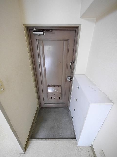 玄関　★シューズボックス付き玄関スペース★