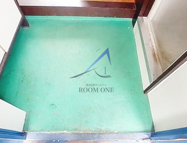 玄関　玄関です。