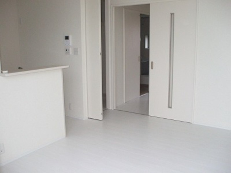 居室・リビング　図面と現状に相違がある場合には現状を優先