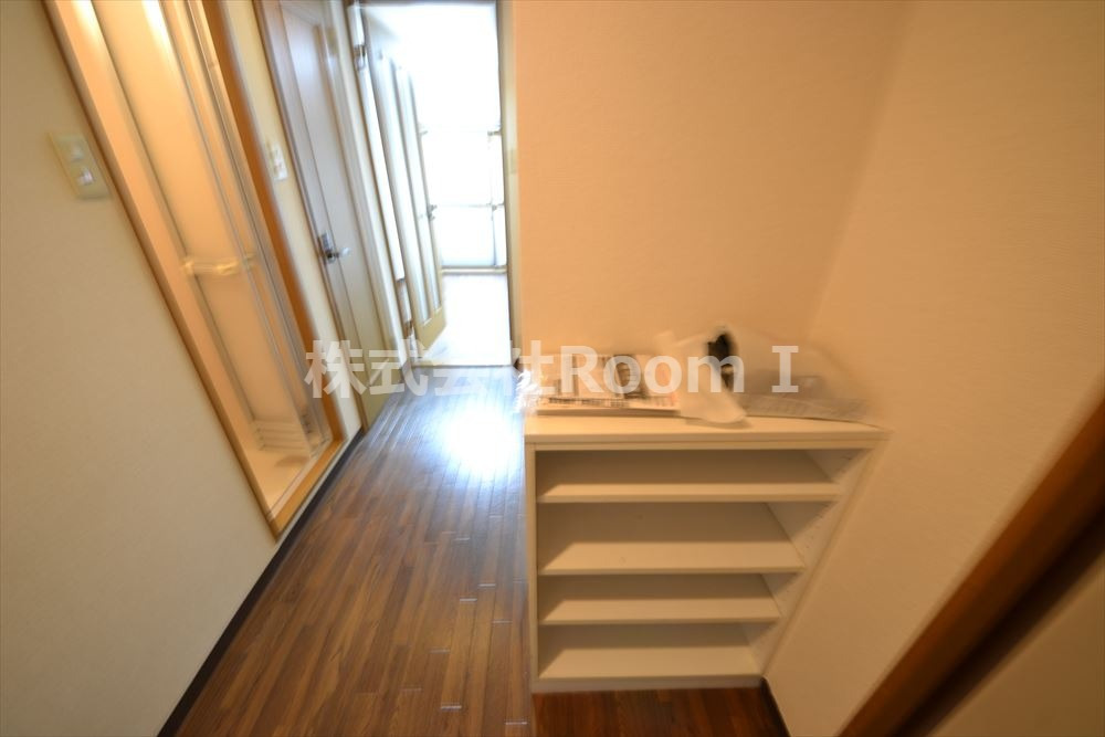 玄関　明るい玄関です