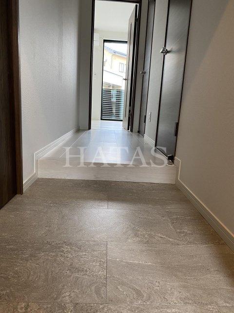 玄関　建築中のためイメージ写真となります。実物とは異なります。