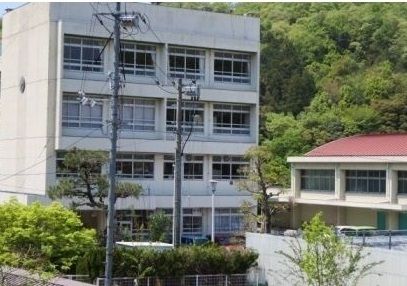 小学校　狩小川小学校（小学校）まで1500m