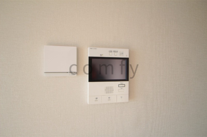 バルコニー　モニター付きインターホン