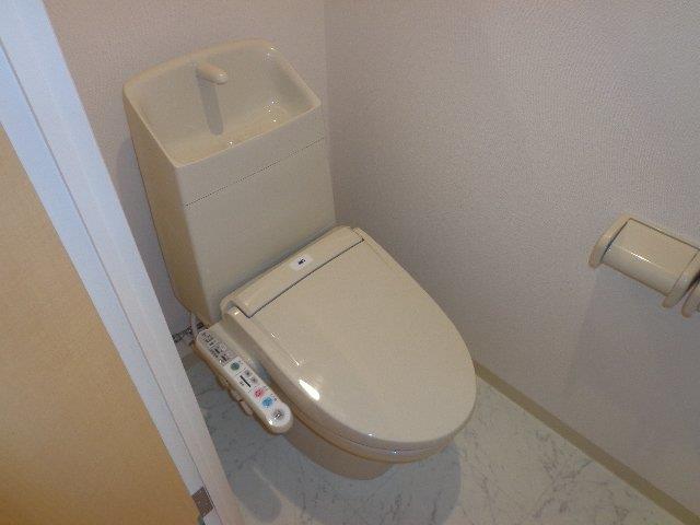 トイレ　シャワー付トイレ