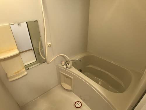 バス・シャワールーム　浴室