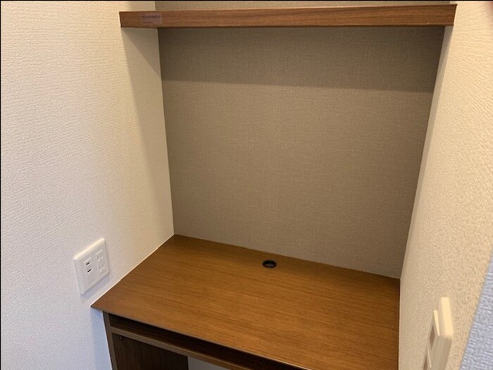 その他設備　ワークデスク