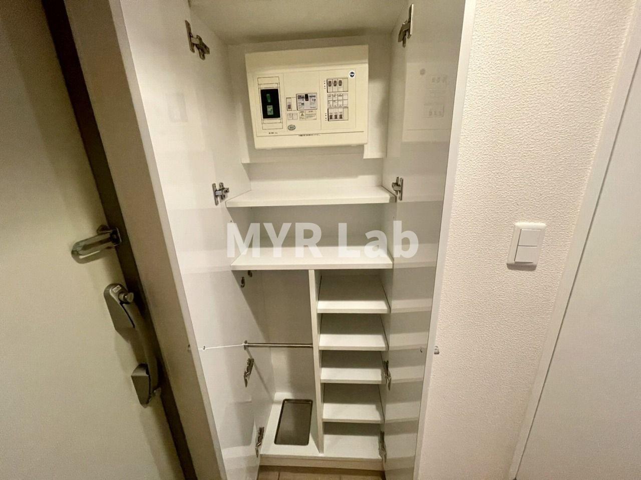 玄関　現状優先