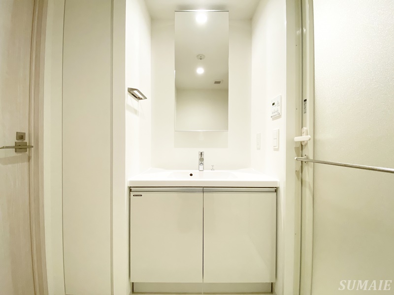 洗面設備　独立洗面台です☆