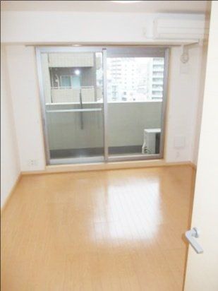 居室・リビング　バルコニー