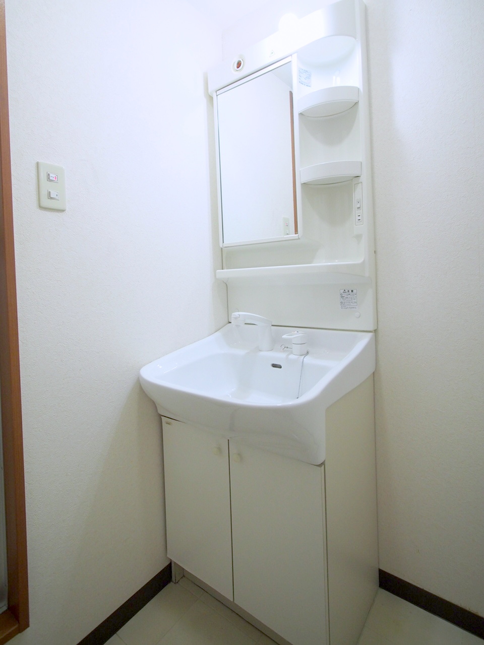 洗面設備　シャンプードレッサー完備しています♪