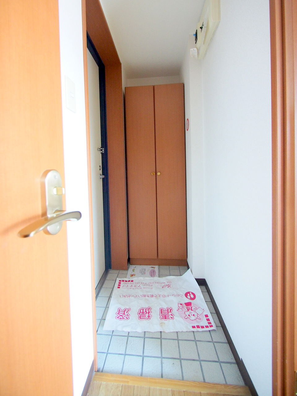 玄関　広々とした玄関です♪