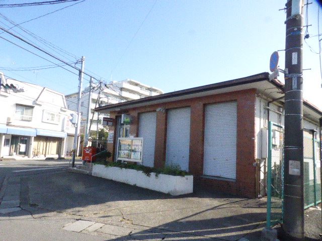 郵便局　越谷大里郵便局（郵便局）まで681m