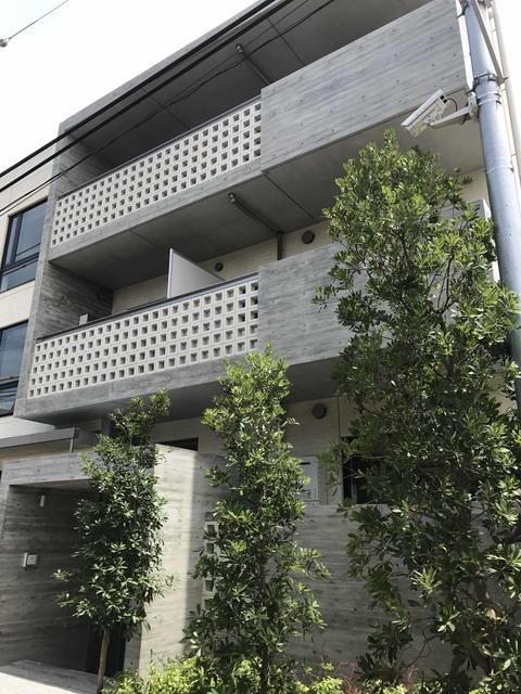 建物外観　落ち着いた雰囲気の外観です