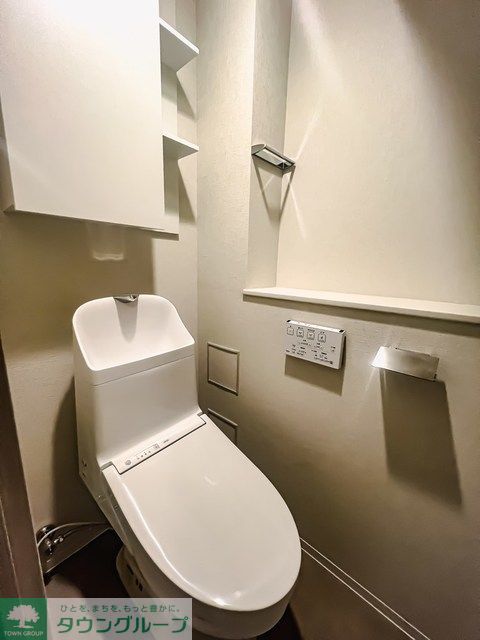 トイレ　※写真は同タイプ住戸です。