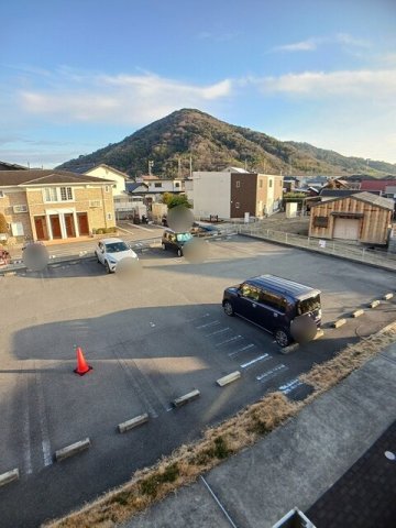 駐車場　駐車場完備です