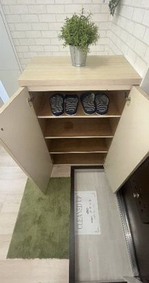 玄関　※他の室内写真になります