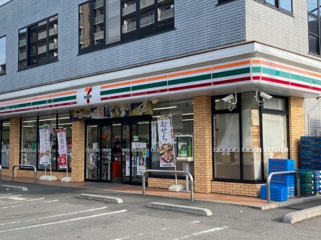 コンビニ　セブンイレブン大井町東久保店（コンビニ）まで342m