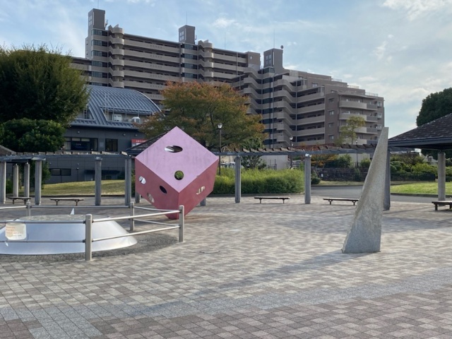公園　東久保中央公園（公園）まで270m