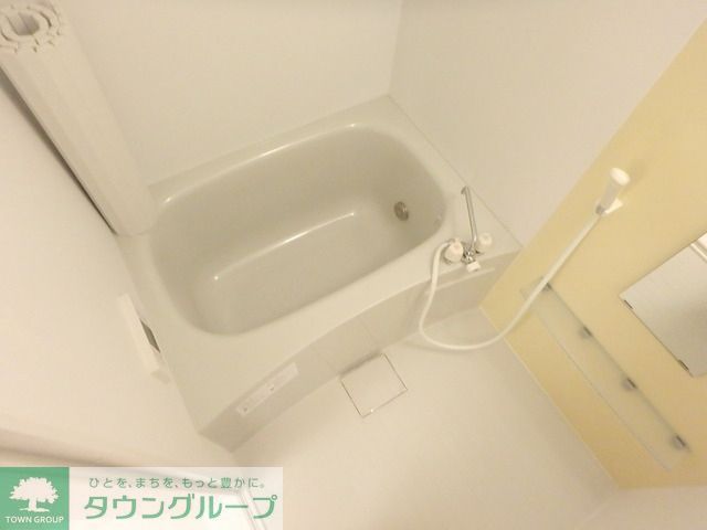 バス・シャワールーム　★追い焚き機能付きバス★
