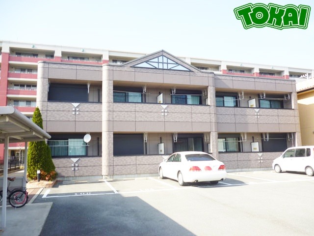 建物外観　外観写真（昼）