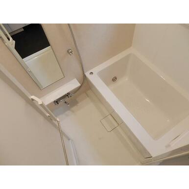 バス・シャワールーム　別部屋参考写真です
