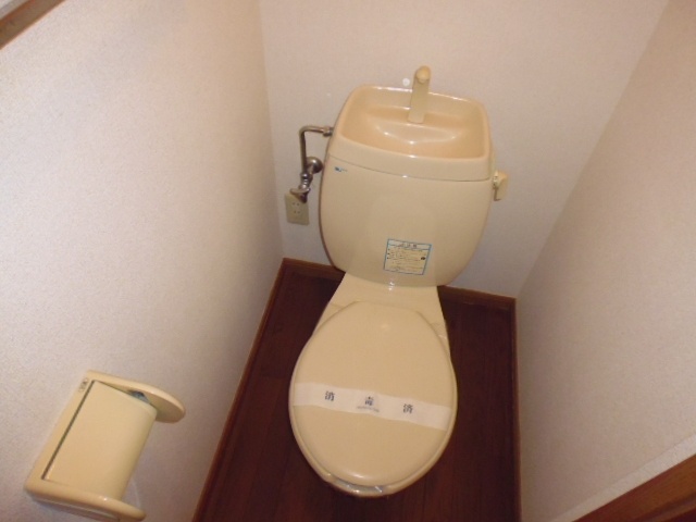 トイレ　シャワー付きトイレに変更