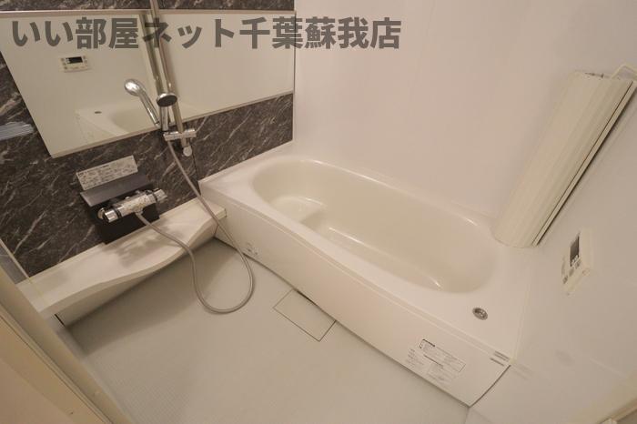 バス・シャワールーム　お風呂で日々の疲れを落としましょう