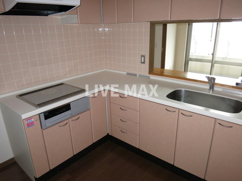 キッチン　★《見学予約受け付け中》設備充実のハイグレード賃貸マンション