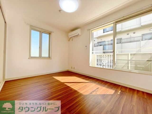 居室・リビング　★お部屋探しは株式会社タウンハウジング東京まで★