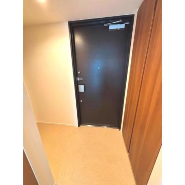 玄関　※写真は同タイプ住戸です。