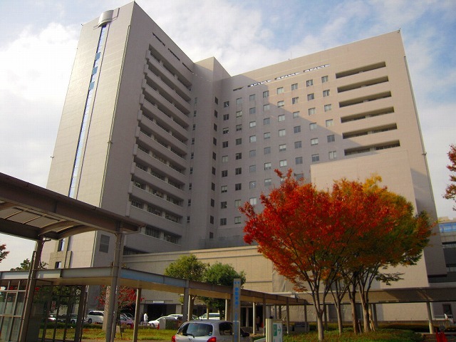 病院　大阪大学医学部附属病院（病院）まで999m