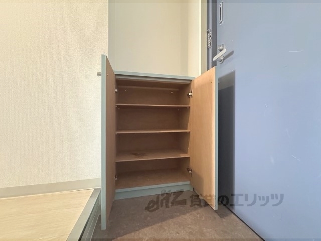 収納　下駄箱