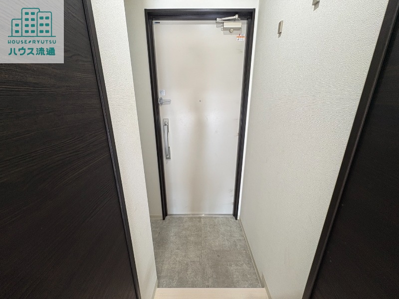 玄関　※別号室の写真