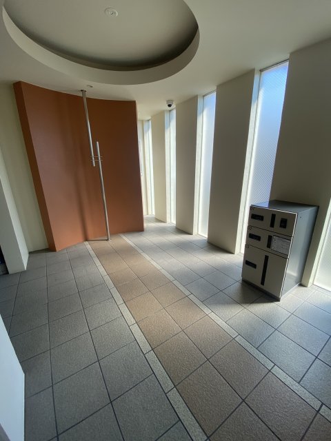 ヒルズ三番町の外観写真