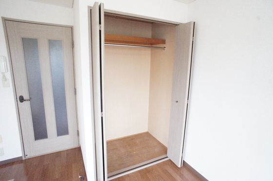 収納　クローゼット