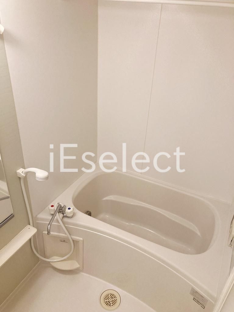 バス・シャワールーム　一日の疲れを癒せるバスルームです！