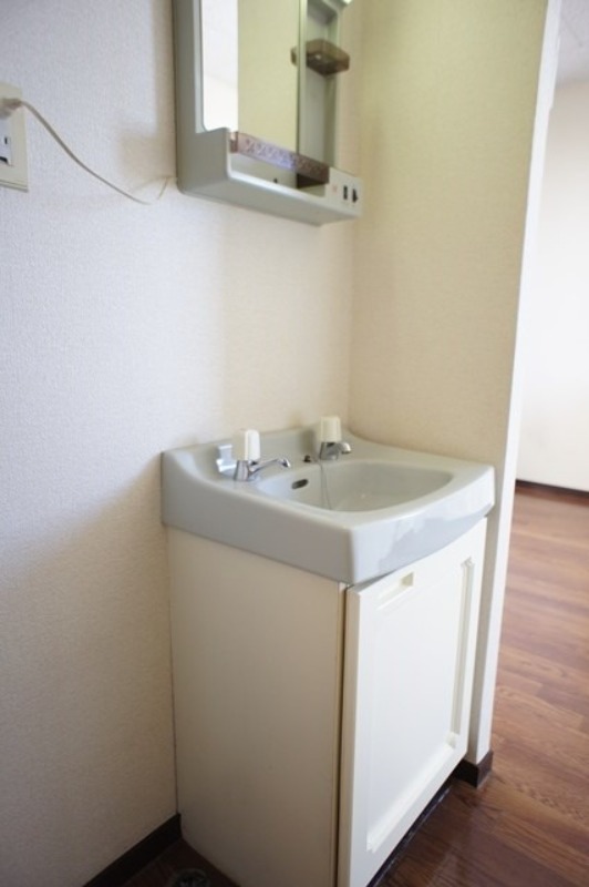 洗面設備　図面と現状に相違がある場合には現状を優先