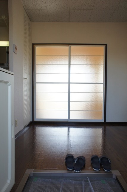 玄関　図面と現状に相違がある場合には現状を優先